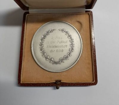 1950 - 1951 DDR Meisterschafsmedaille Silber und Urkunde